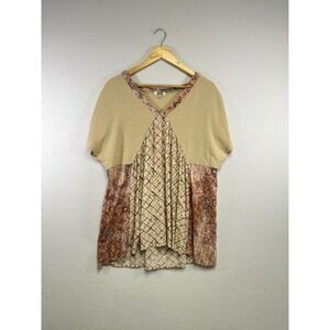 Gimmicks Women's Size L Beige‎ Mixed Print V Neck Dolman Sleeve Top Boho